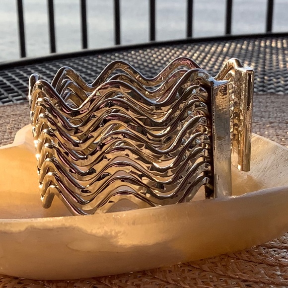Silver Bangle Cuff Bracelet - Picture 3 of 9
